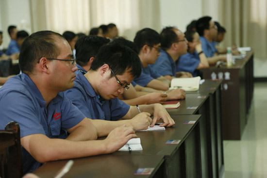 壮阔红色潮 奋进新时期 金诺红色专题党课赋能博天堂918党委“三新”新内涵